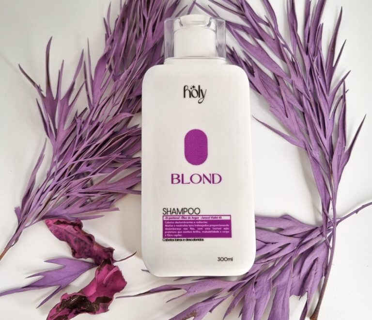 The Clean Cosmetics Revolution: What It Is and Why It Matters